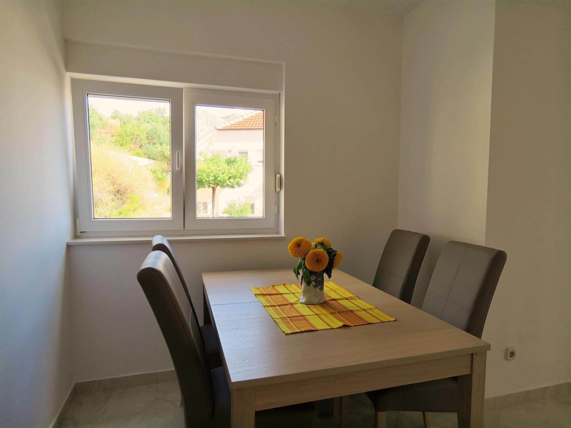 Apartments Zvone Omiš Стая снимка