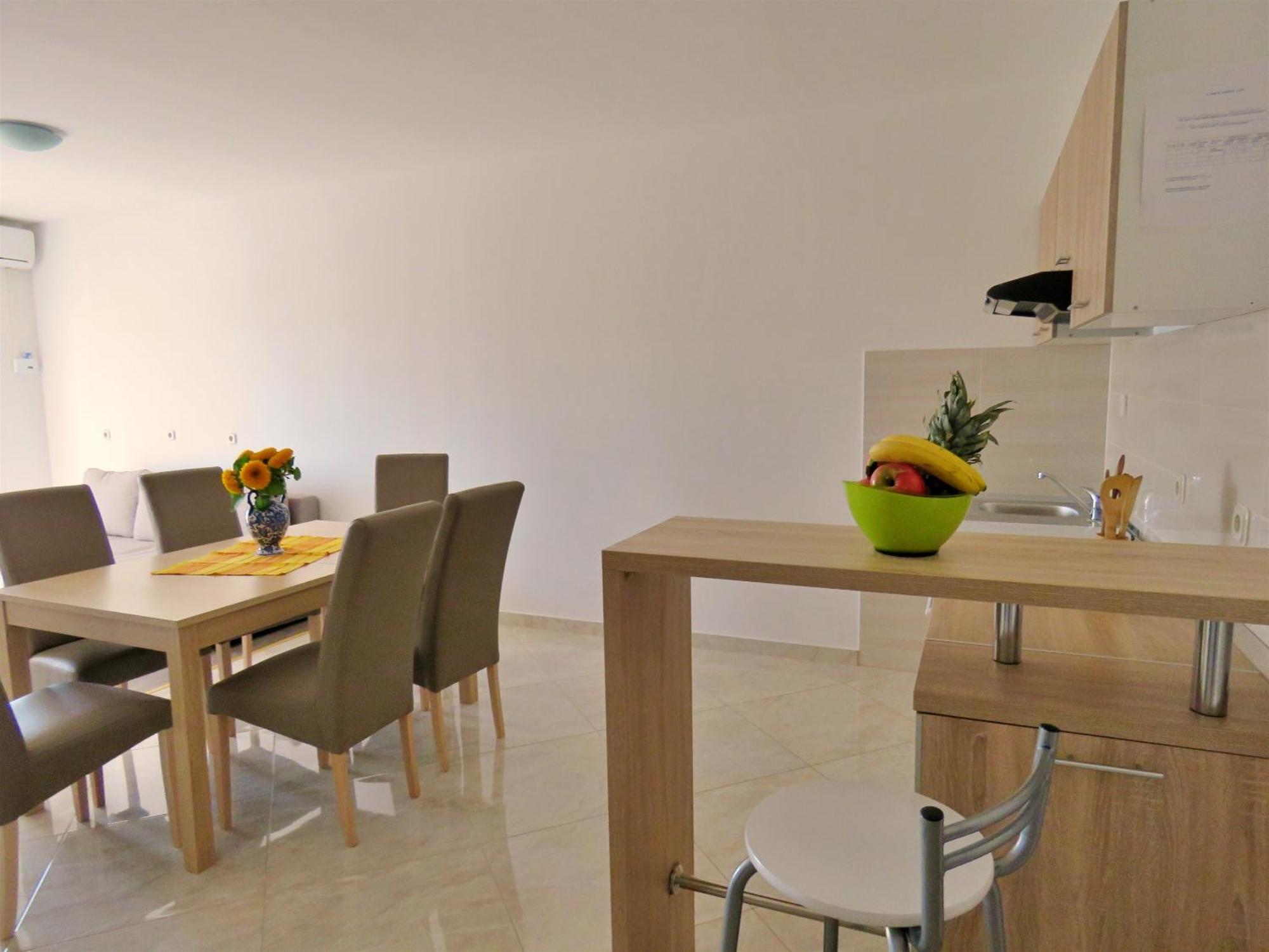 Apartments Zvone Omiš Стая снимка