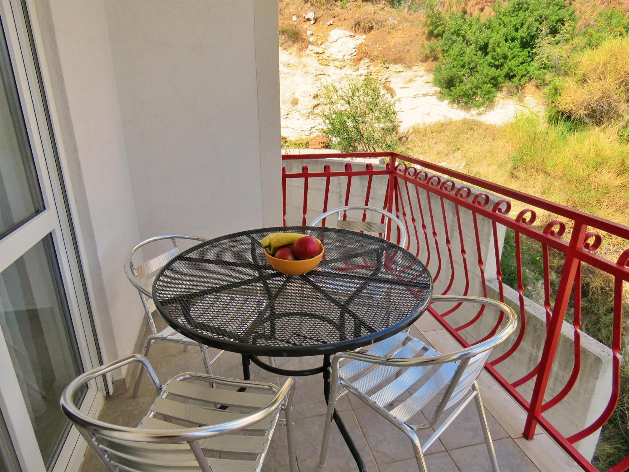 Apartments Zvone Omiš Стая снимка