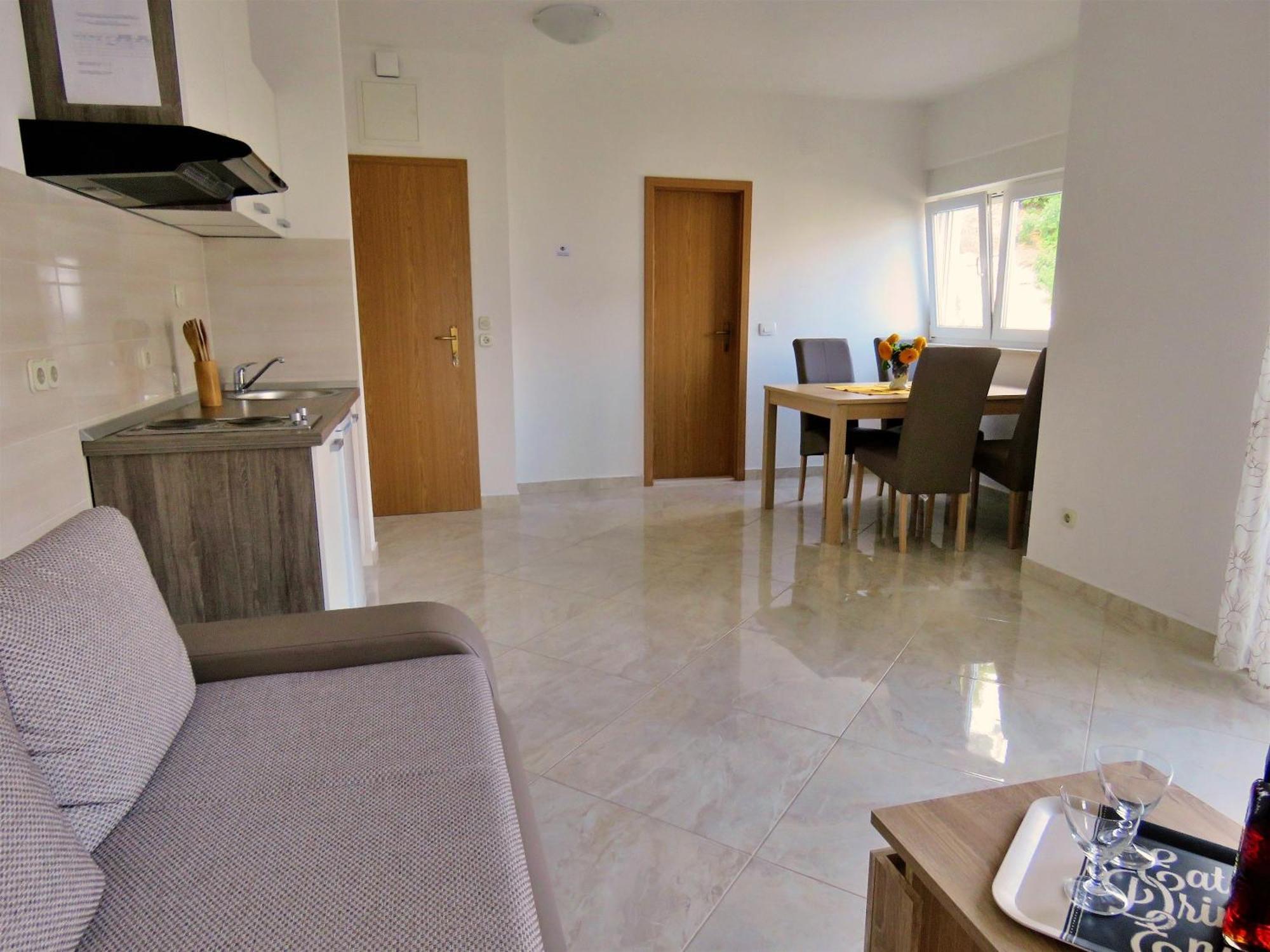 Apartments Zvone Omiš Стая снимка
