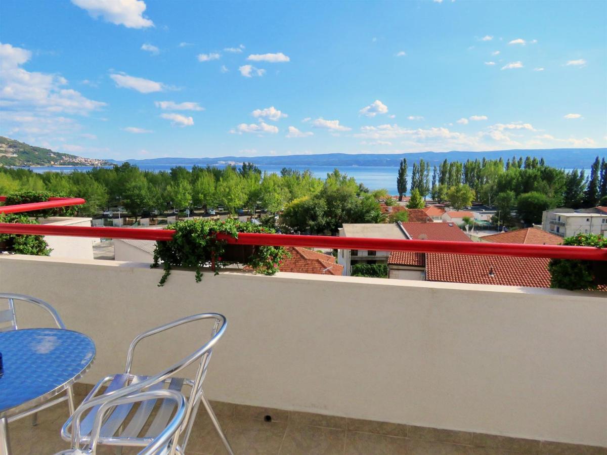 Apartments Zvone Omiš Екстериор снимка
