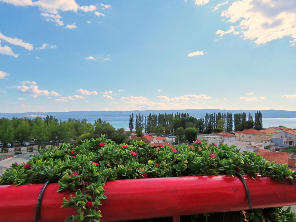 Apartments Zvone Omiš Екстериор снимка